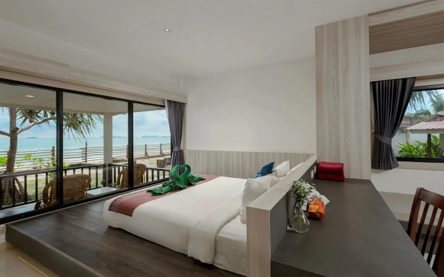 Nakara Long Beach Resort