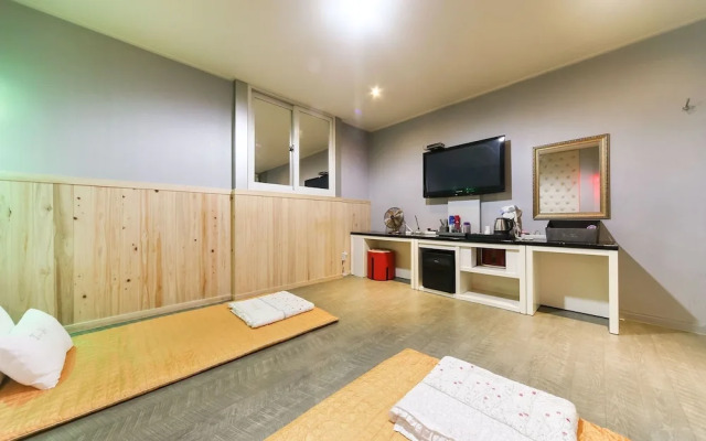 Changwon Masan 2U