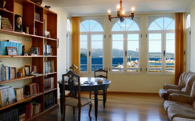 Pension Residencia Ria De Muros