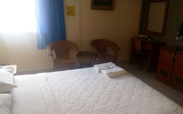 Hotel Golden