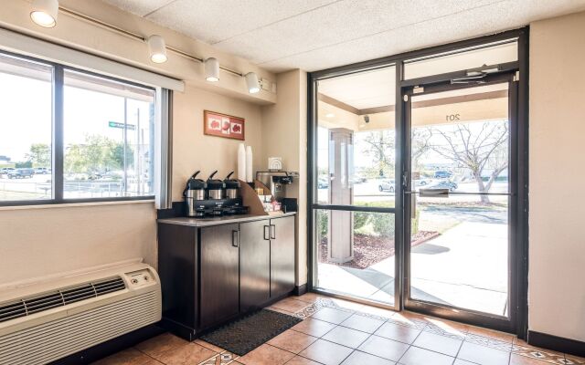 Red Roof Inn Columbia, MO