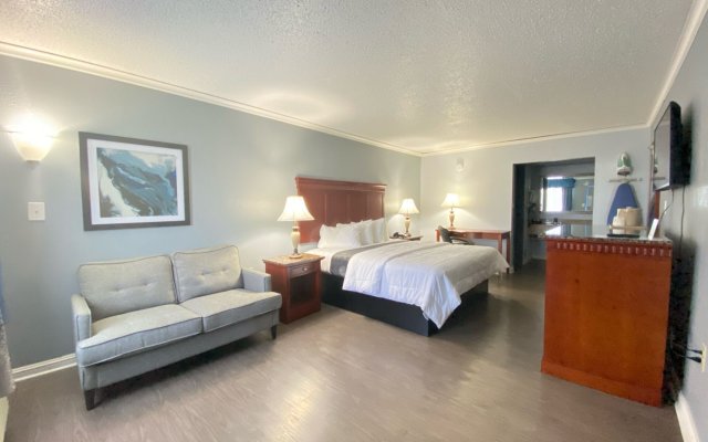 Antioch Quarters Inn and Suites