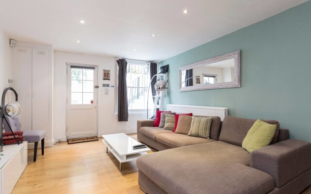 Cosy 1 Bedroom Flat in Clapham