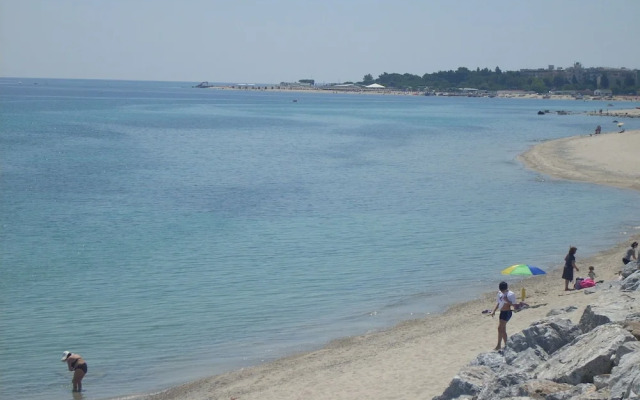 Villa Hermosa B And B