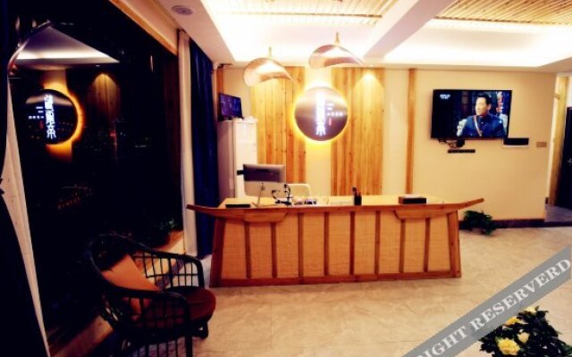 Yanyuting River View Inn