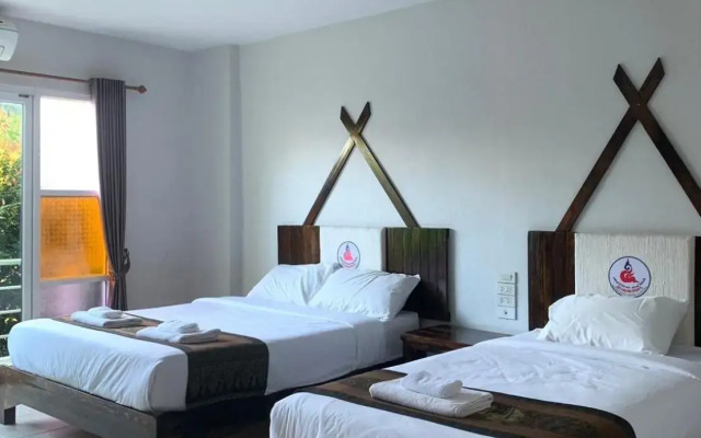 Saensukkho Green Hotel & Resort
