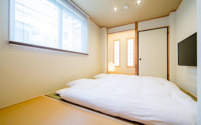 Resi Stay Takakura