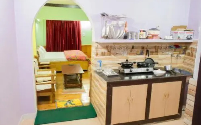 Himadri Guest House