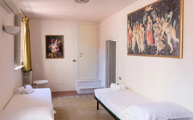 Altido Fillungo Terrace