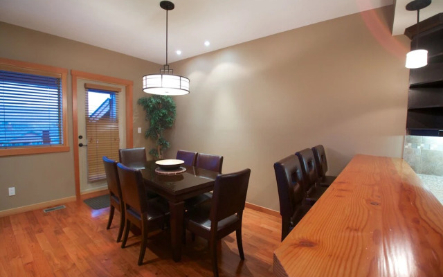 Fairmont Creek Property Rentals The Residences