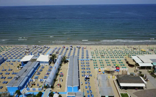 Charlie in Pesaro