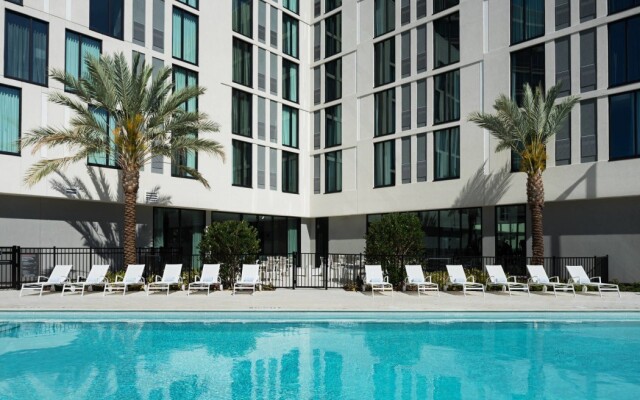 AC Hotel by Marriott Tampa Airport