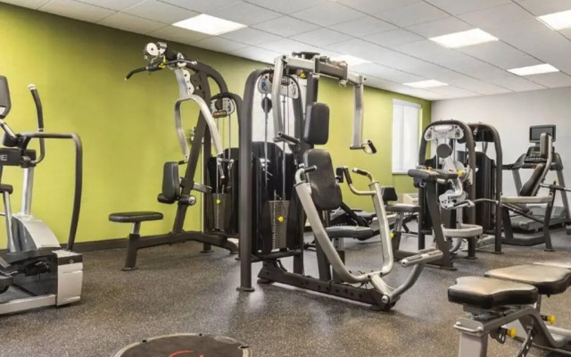 Spark by Hilton Germantown Washington DC North