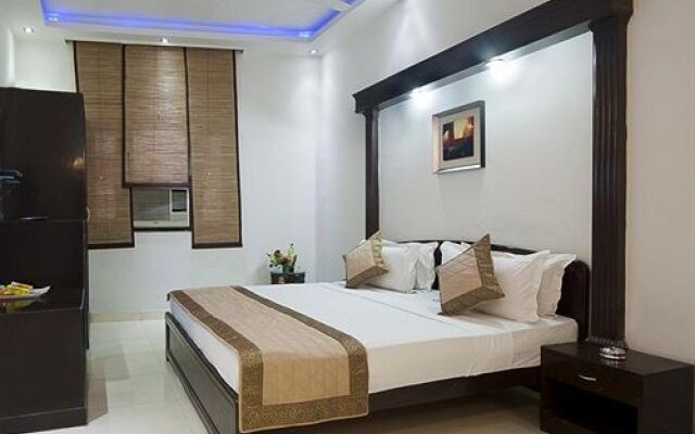 Hotel Sarthak Palace