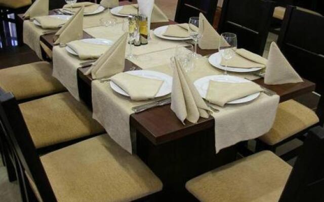 Atagen Hotel