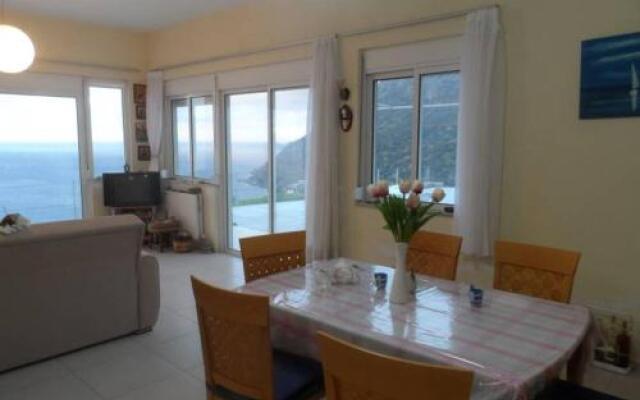 Michalis Holiday Home