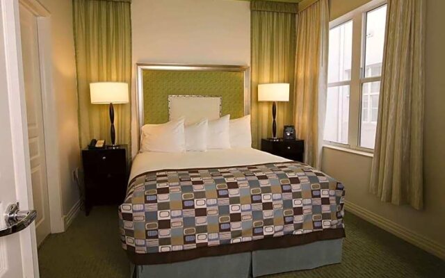 Hilton Grand Vacations at McAlpin Ocean Plaza