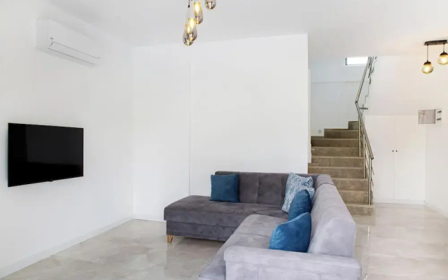 İmportantTravel BD4108 2Bedroomed Villa