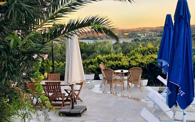 Siesta Otel Bozcaada