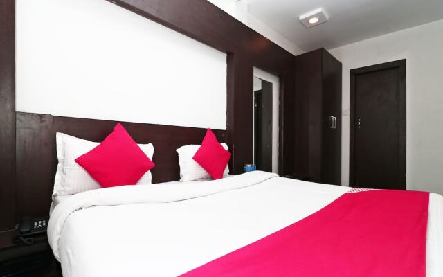 OYO 8074 Hotel G 9