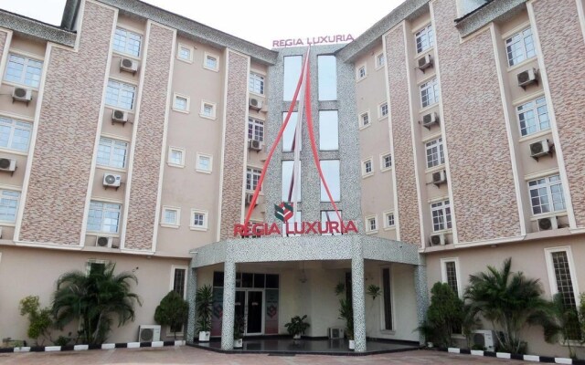 Regia Luxuria Hotel & Suites