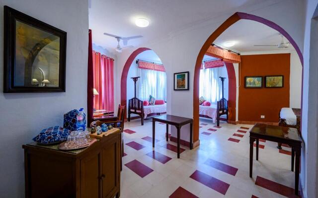 Neemrana's - Hill Fort - Kesroli