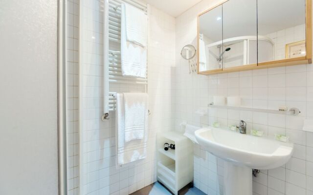 Regola - WR Apartments