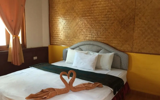 Sri Trang Hotel