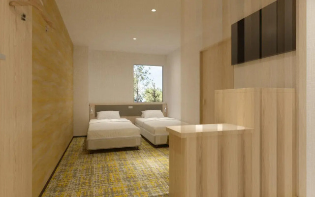 Cerezo Hotel