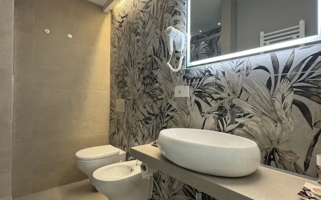 Lina Suites & Rooms