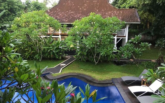 White Orchid Eco Resort