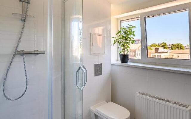 Modern studio - 10min walk to the sea