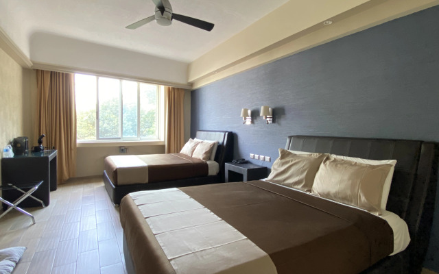 Hotel Diana del Bosque by DOT Urban