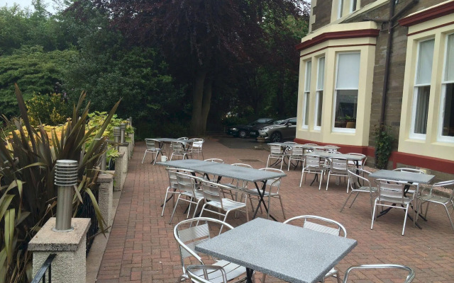 Taychreggan Hotel