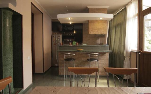 Apartment on Sanapiro
