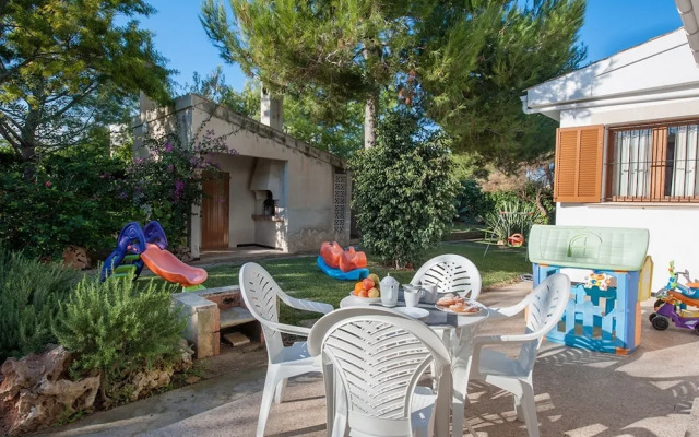 Miloca in Muro With 3 Bedrooms and 2 Bathrooms