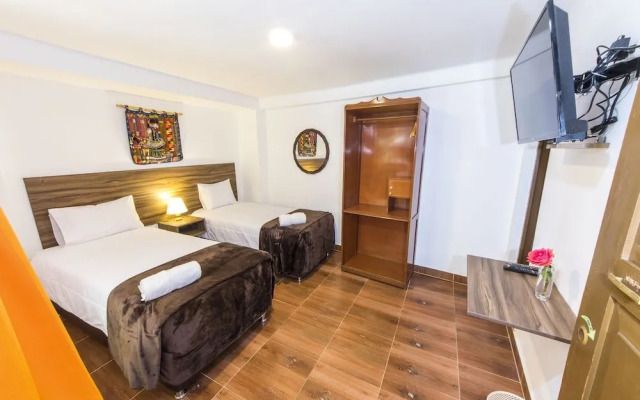 Capac Inka Wasi Plaza