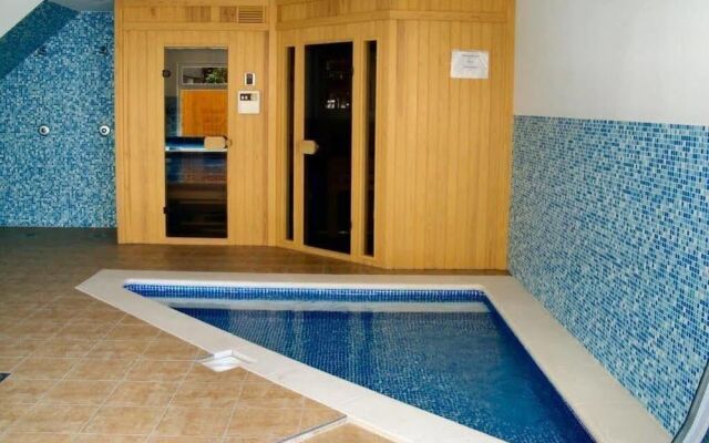 Balaton Colors Beach Hotel