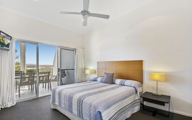 The Lookout Resort