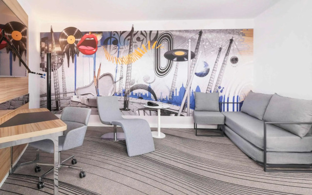 Novotel London ExCeL