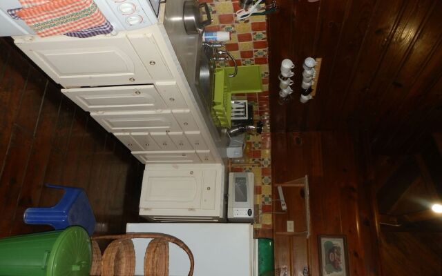 Harding Hall Hideaway