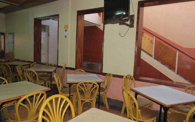 Kings Meat World Hotel