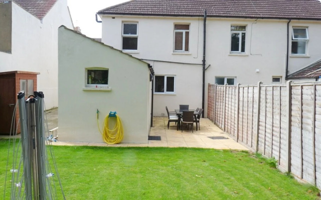 Spacious 3-bedroom House With Superfast Wi-fi