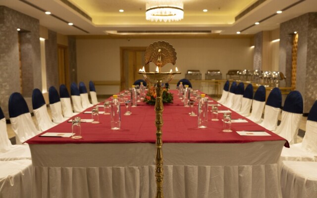 Hotel Deep Clarks Inn Lucknow