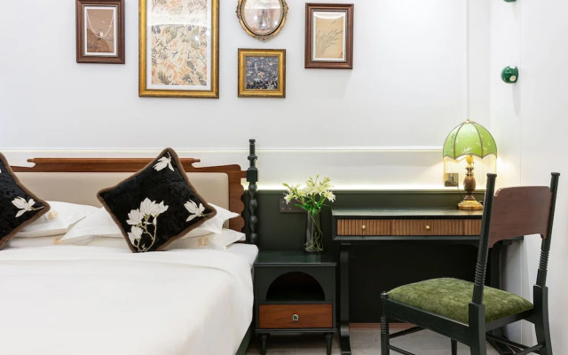 Vishan Garden Trendy Hostel