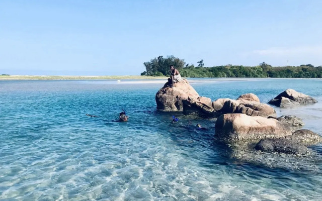 The Beach House  Nilaveli