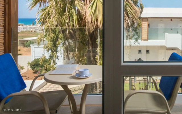Lavris Hotel & Bungalows*