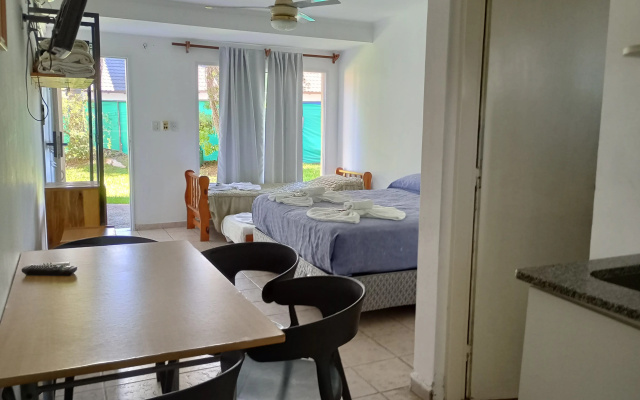 Brisas del Lago Apart & Hotel Federacion