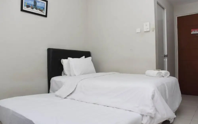 Homey And Tidy Studio Taman Melati Margonda Apartment Near Campus