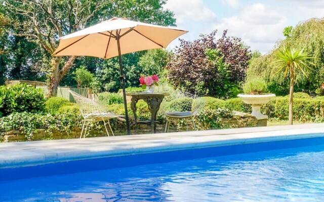 Cedar House Boutique B&B